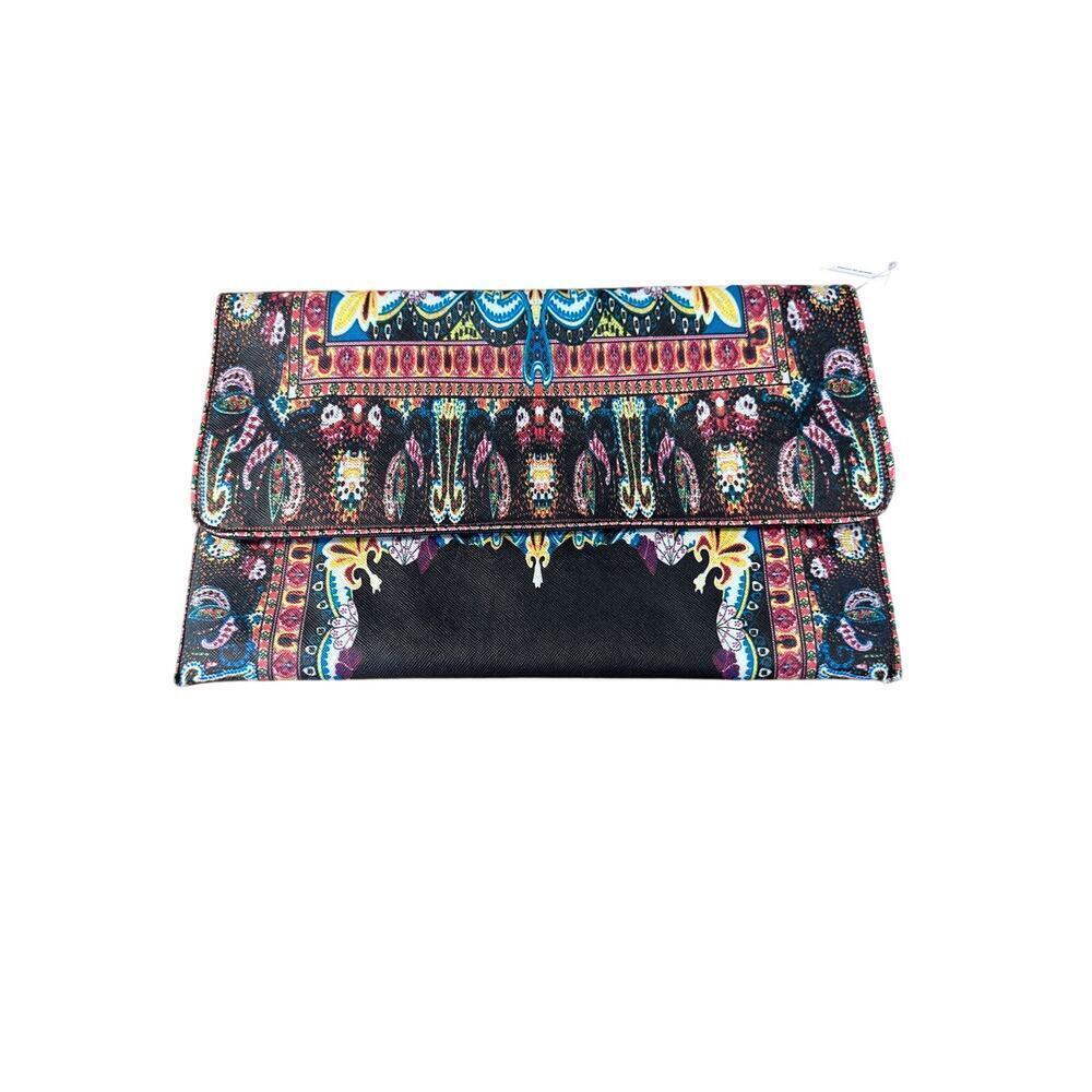 Multicolor Clutch Snap Closure